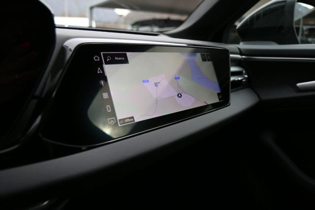 AUDI A6 Avant TDI 204CV S tronic S line edition