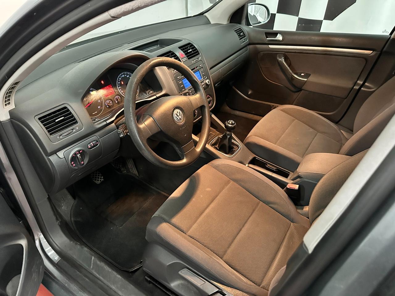 Volkswagen Golf 1.6 FSI 115cv 5p. Comfortline