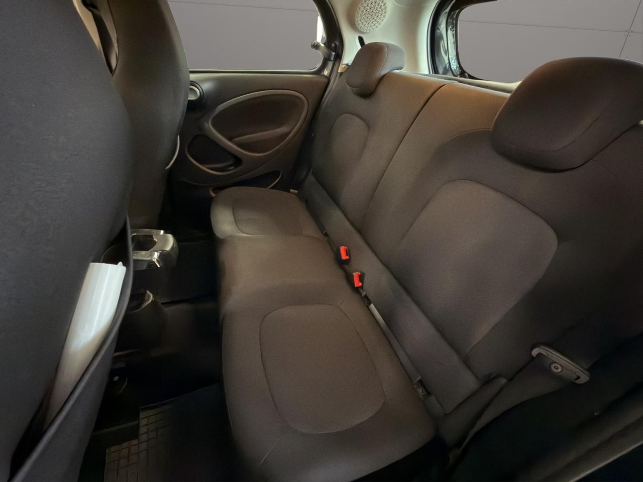Smart forfour 0.9 Turbo Passion 90cv - Unipro - Promo Finanziamento - Tetto panoramico - Schermo - Cerchi 16"