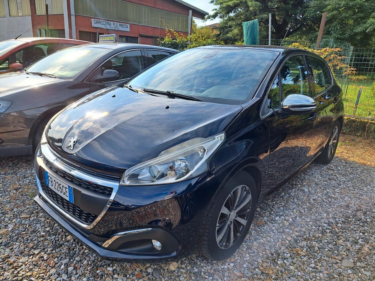 Peugeot 208 PureTech 82 5 porte Allure