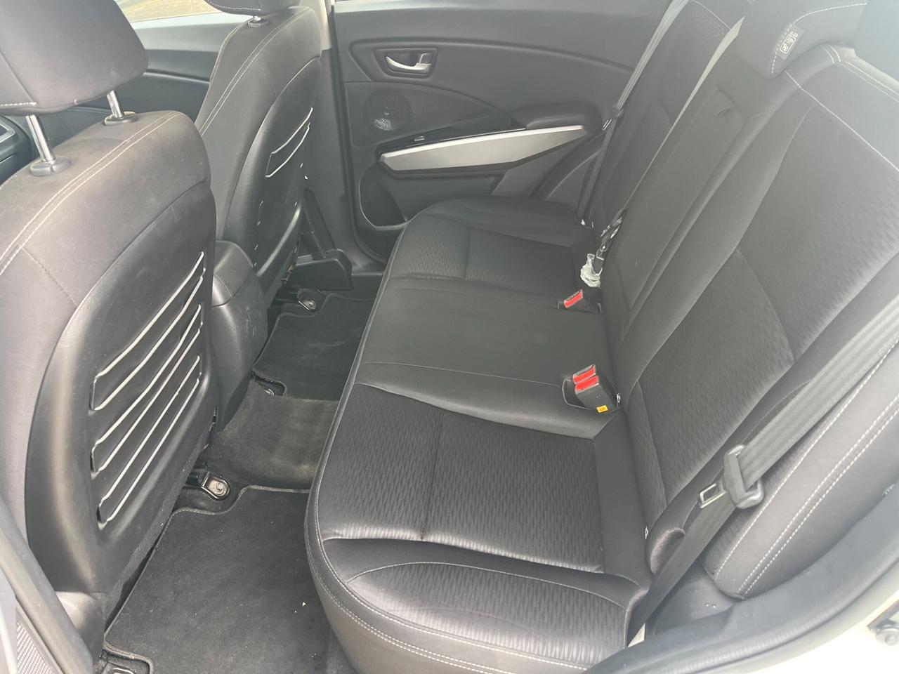 Ssangyong Tivoli 1.6d 115 cv km certificati unico proprietario 2019