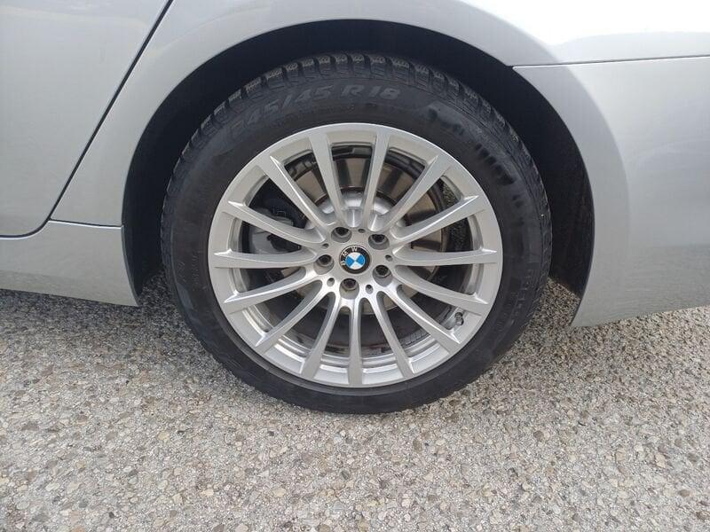 BMW Serie 5 525d Business auto