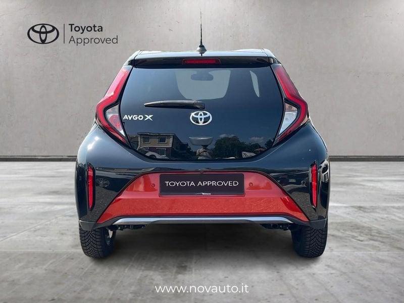 Toyota Aygo X 1.0B (72 CV) Lounge