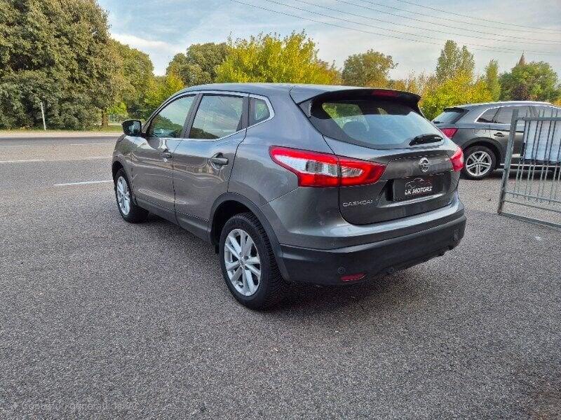 Nissan Qashqai Qashqai 1.2 DIG-T Acenta