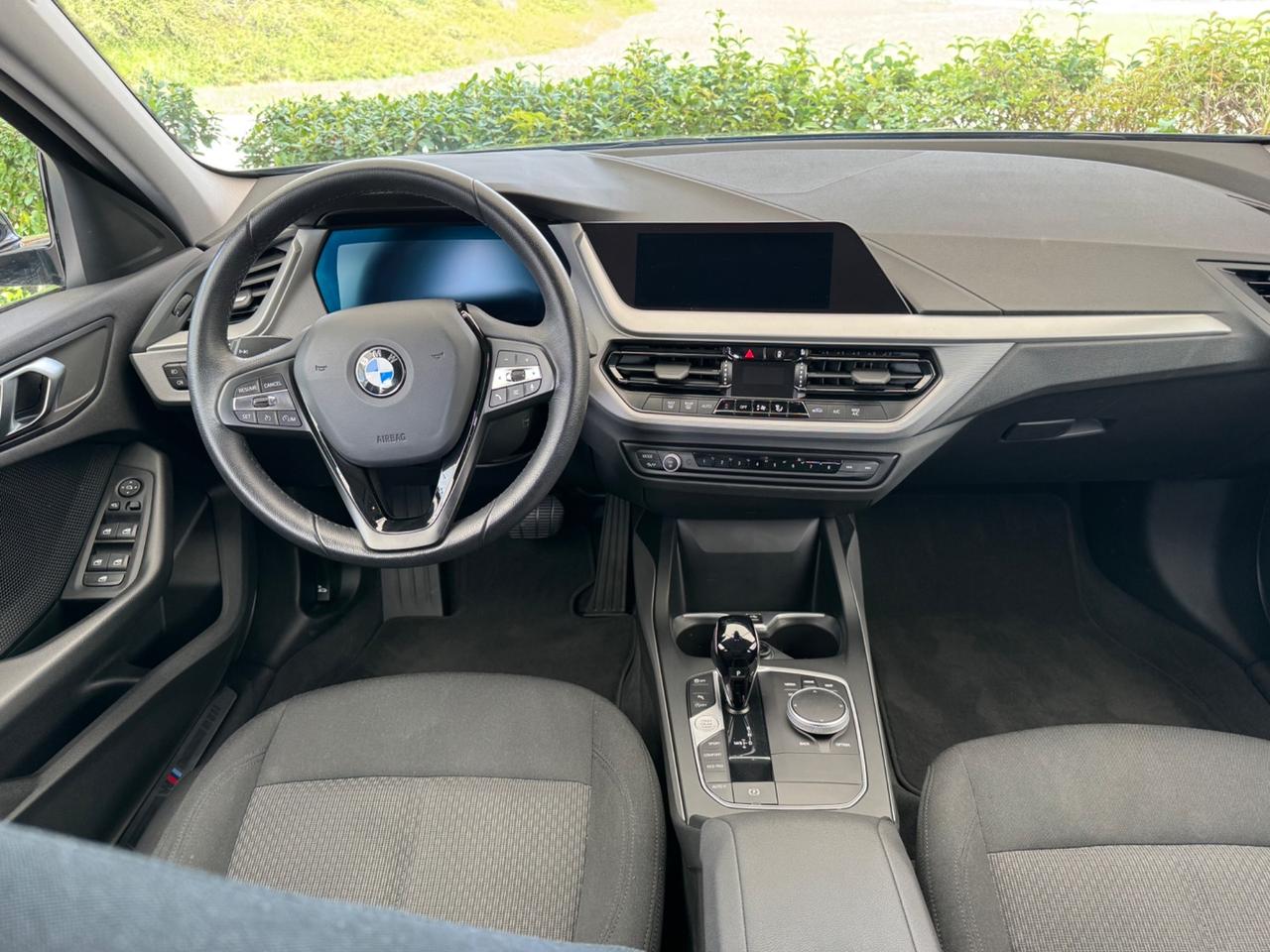 Bmw 118 116d 5p. Msport