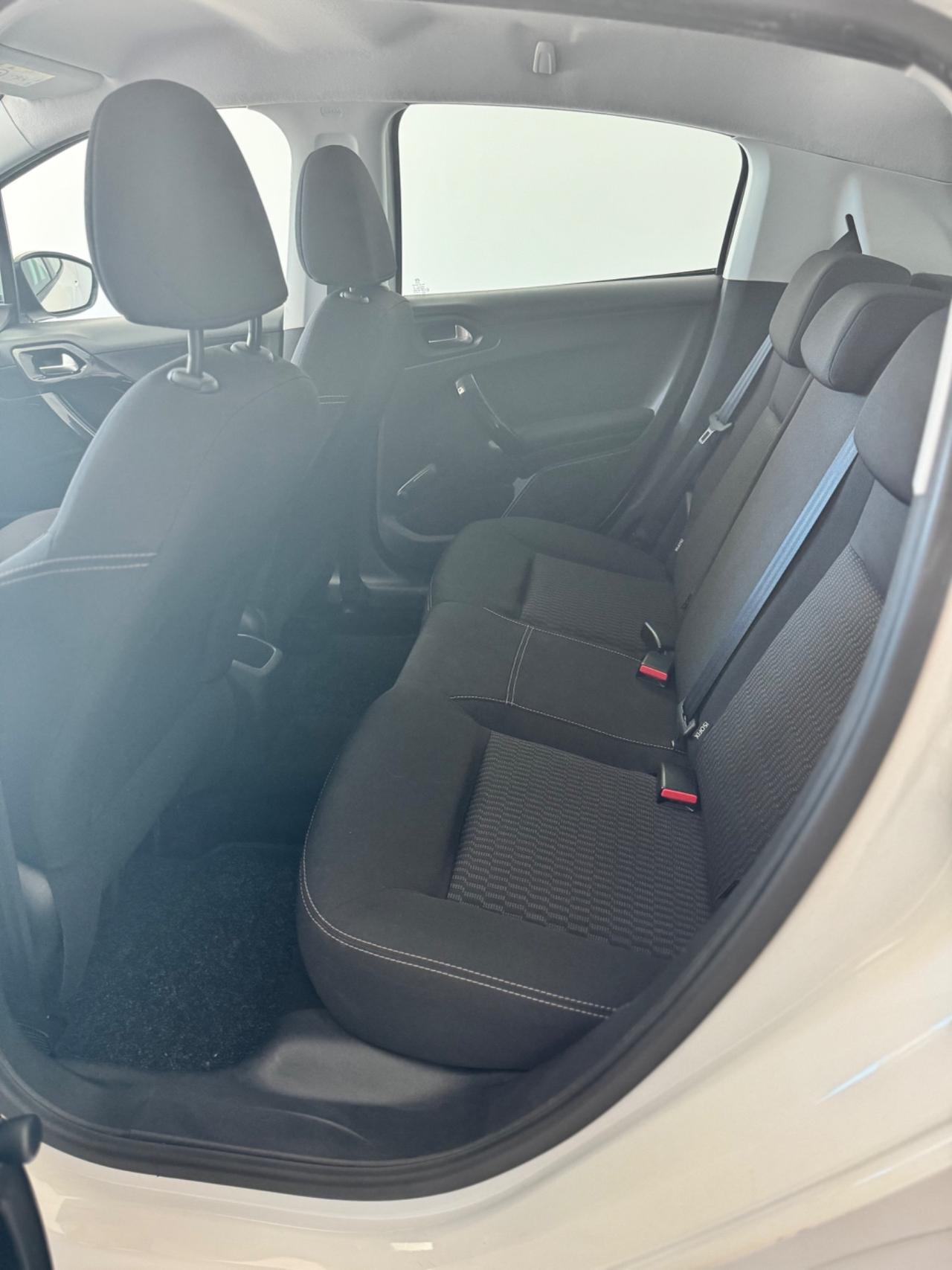 Peugeot 208 BlueHDi 75 5 porte Active