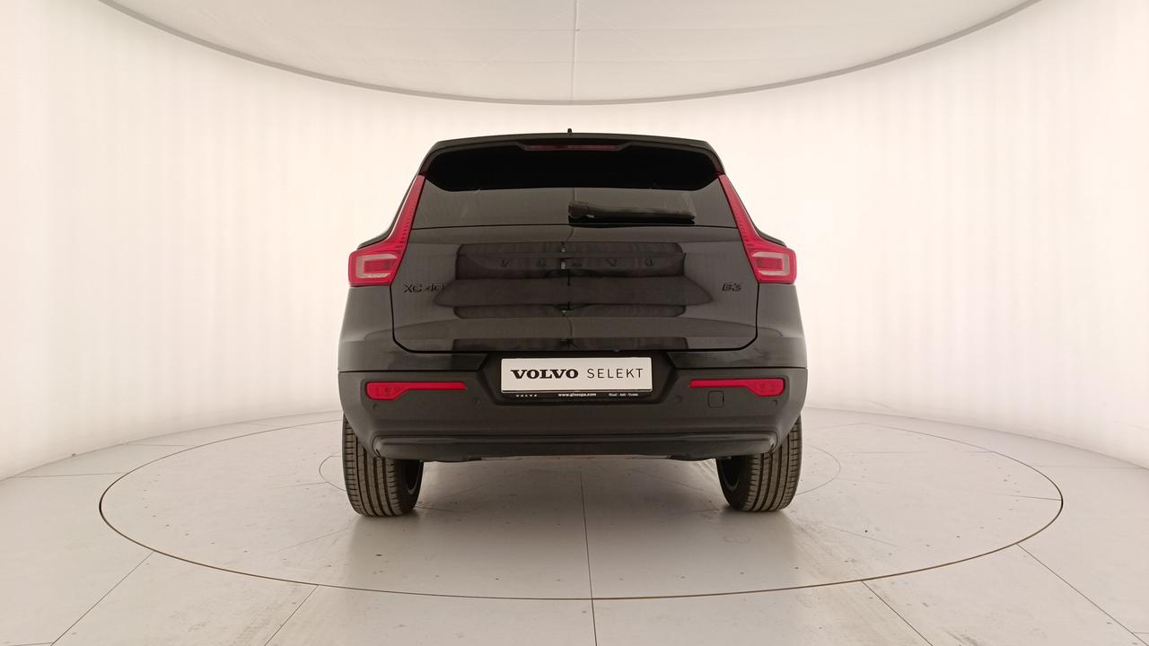 VOLVO XC40 2.0 b3 Ultra Black Edition auto
