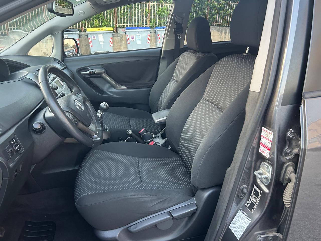 Toyota Verso 2.0 D tetto panoramico Euro5