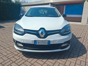 CELL 320 147 1147 WUATSAPP 3276540940. Megane Mégane 1.5 dCi 95CV SporTour Limited