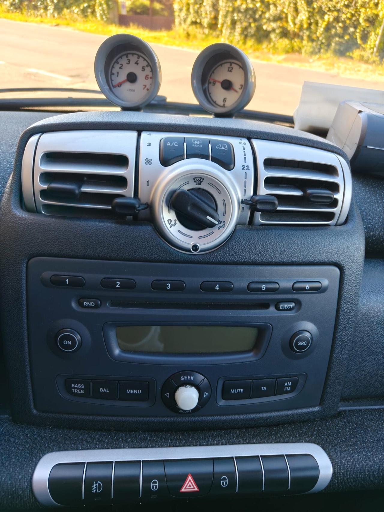 Smart ForTwo 700 coupé passion (45 kW)