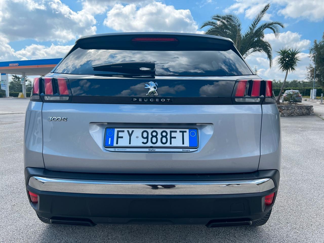 Peugeot 3008 BlueHDi 130 S&S Business