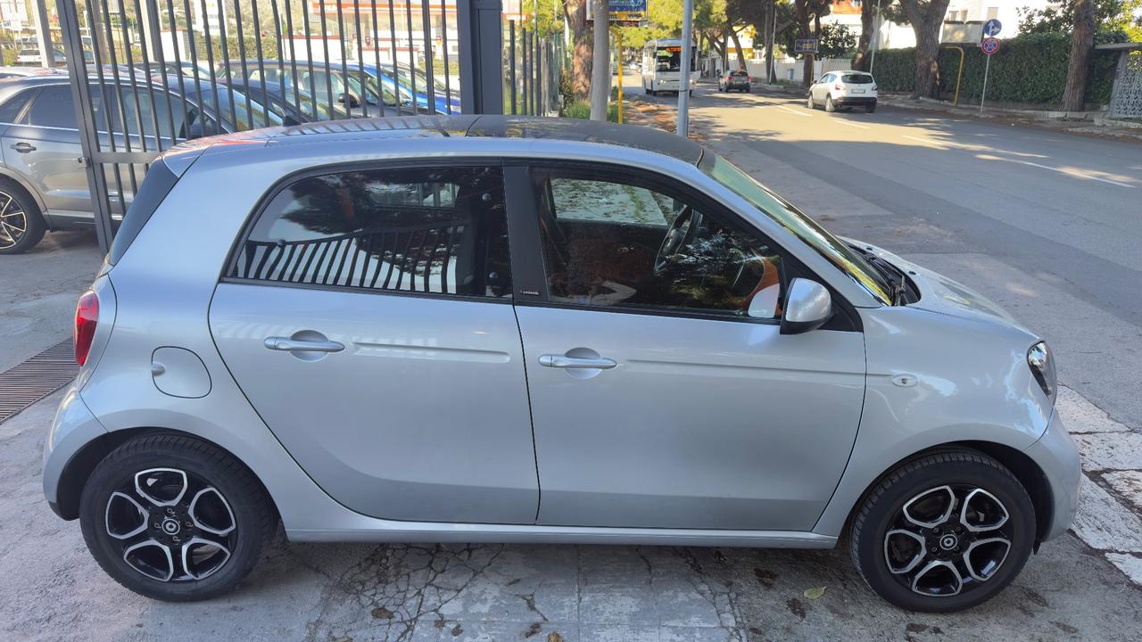 Smart ForFour 70 1.0 Sport edition 1