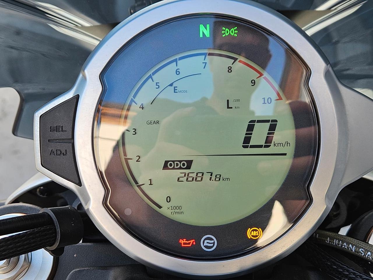 CF Moto 700CL-X - 2024