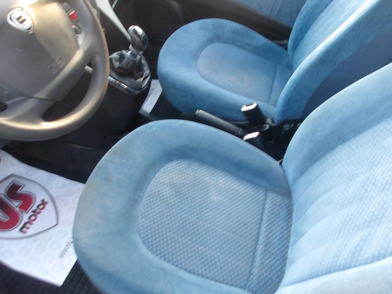 LANCIA YPSILON 1.2 B/GPL-2005