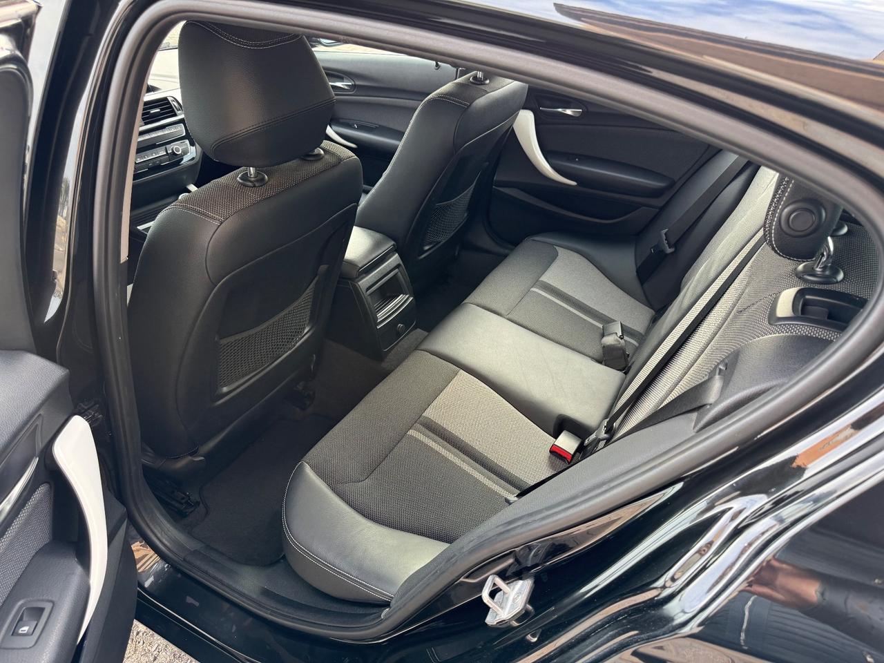 Bmw 116 116d 5p. Sport