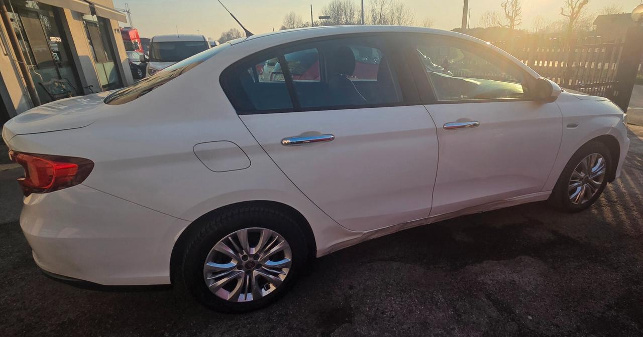 Fiat Tipo 1.4 benzina lounge
