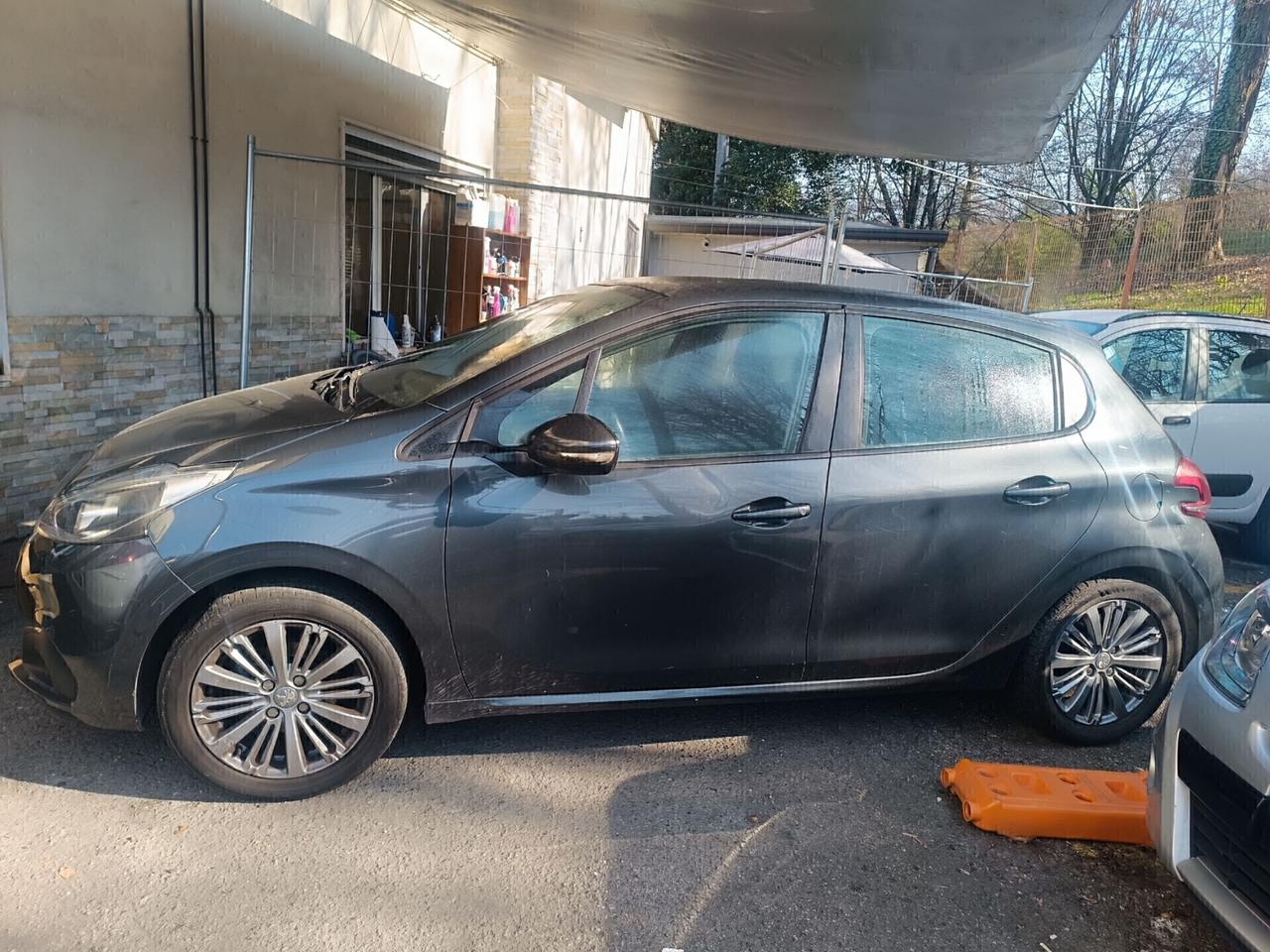 Peugeot 208 1.2 PureTech 82 Allure