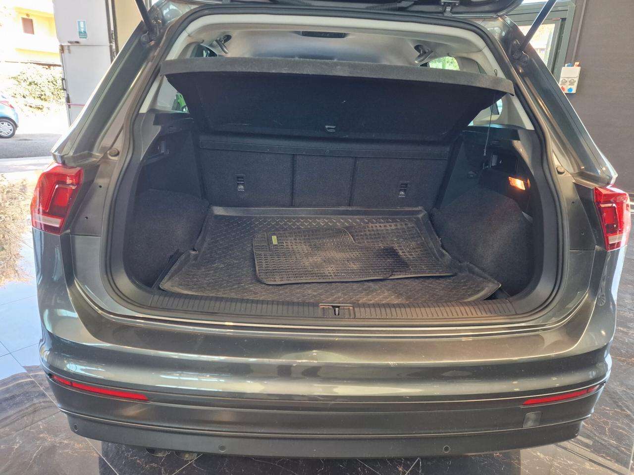 Volkswagen Tiguan 1.6 TDI SCR Sport BlueMotion Technology