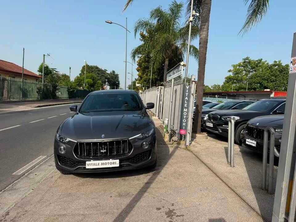 MASERATI LEVANTE 3.0 D 250 CV