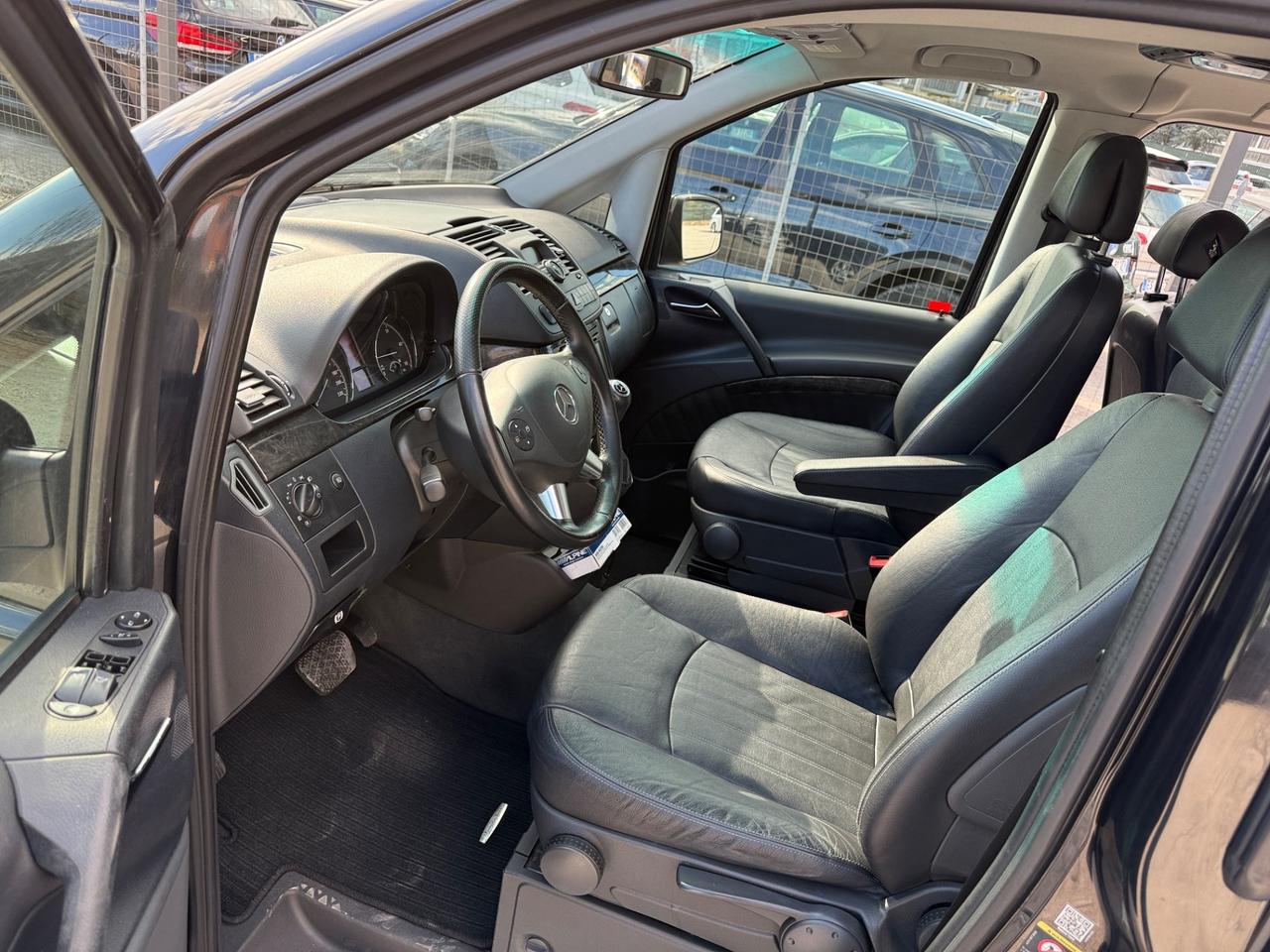 Mercedes-benz Viano 2.2 Cdi Ambiente 4matic 8 Posti Extra Long
