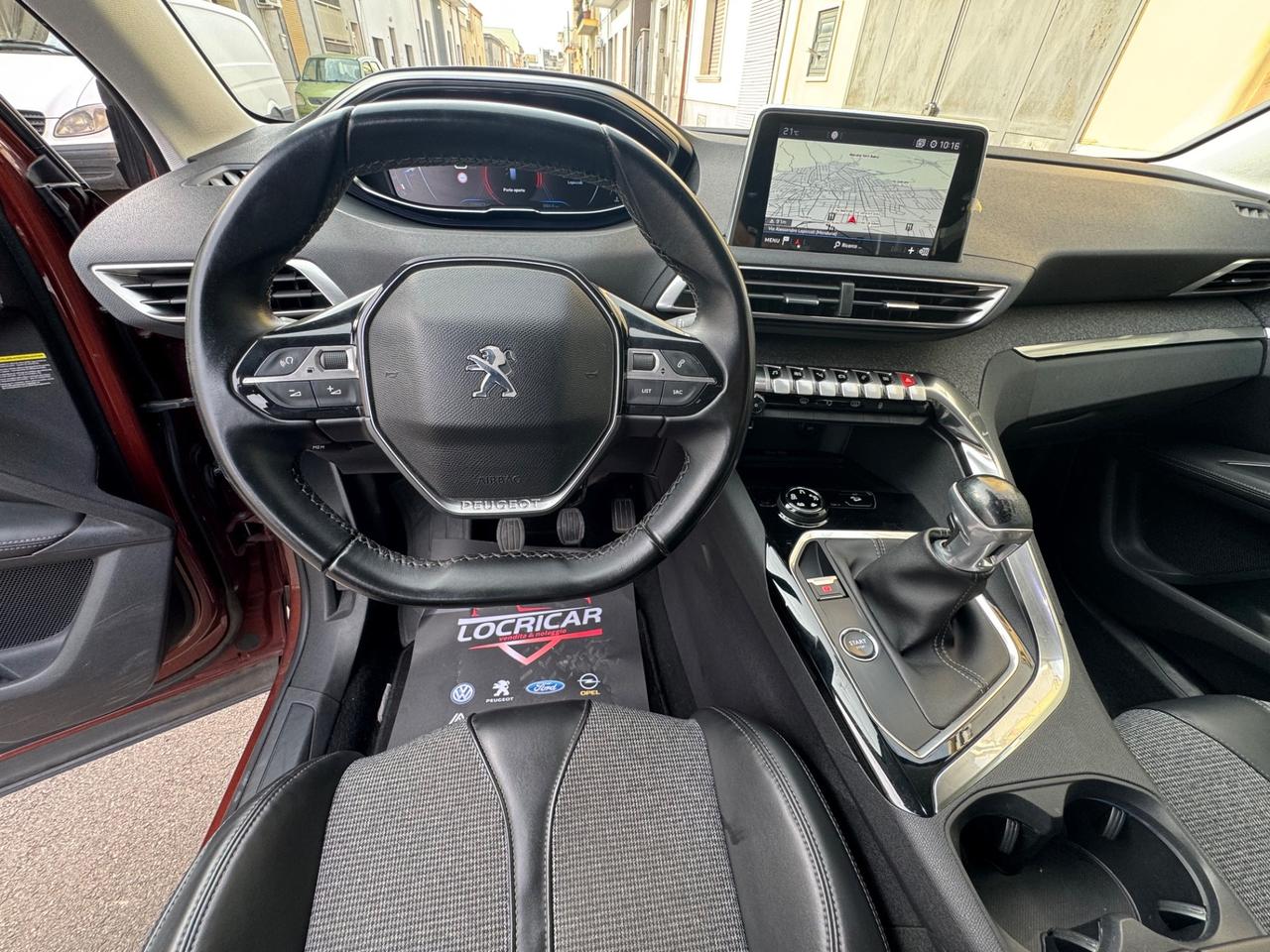 Peugeot 3008 BlueHDi 130 S&S Allure pack manuale