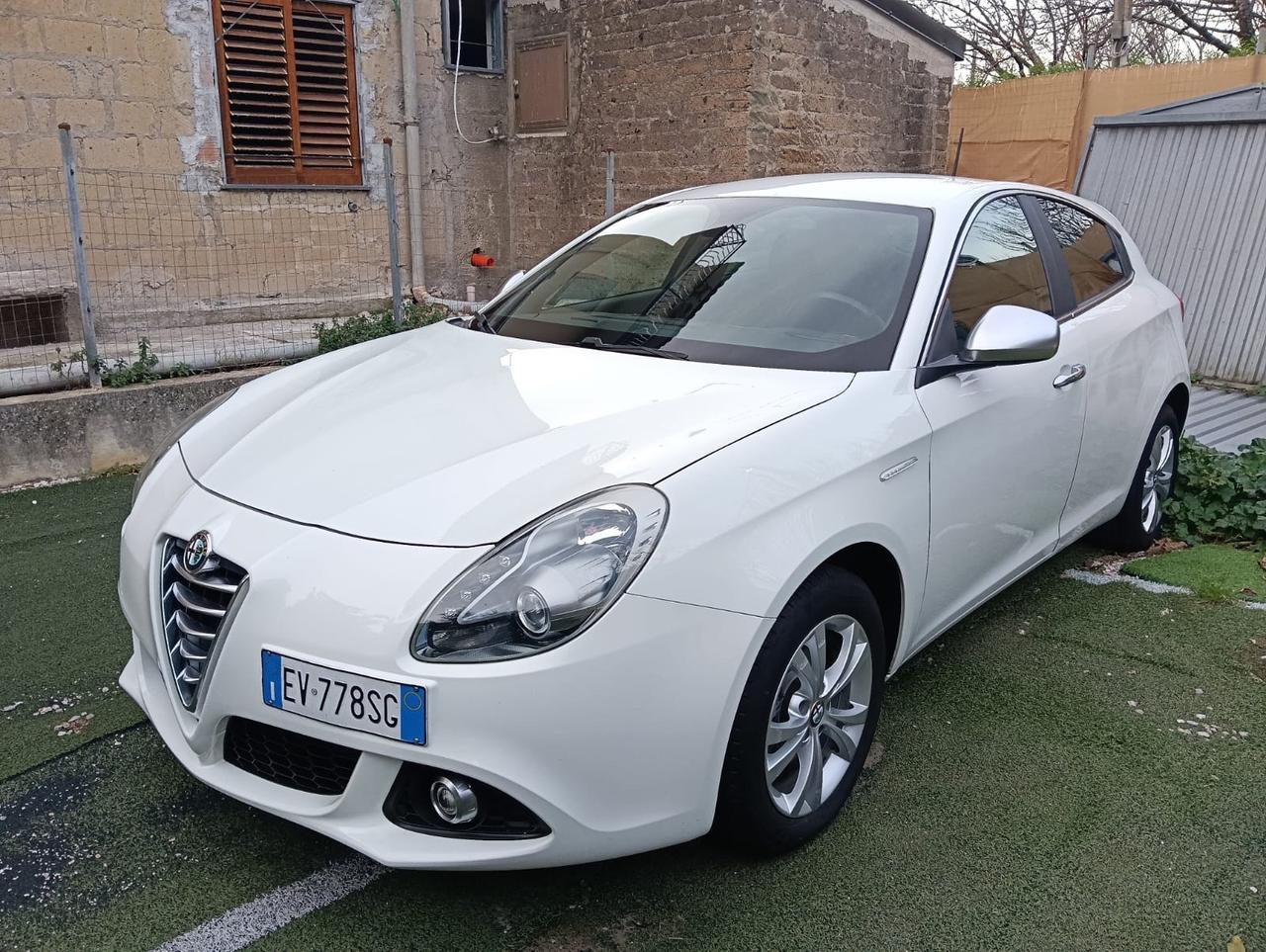 Alfa Romeo Giulietta 1.4 GPL FULL OPTIONAL FINE 2014