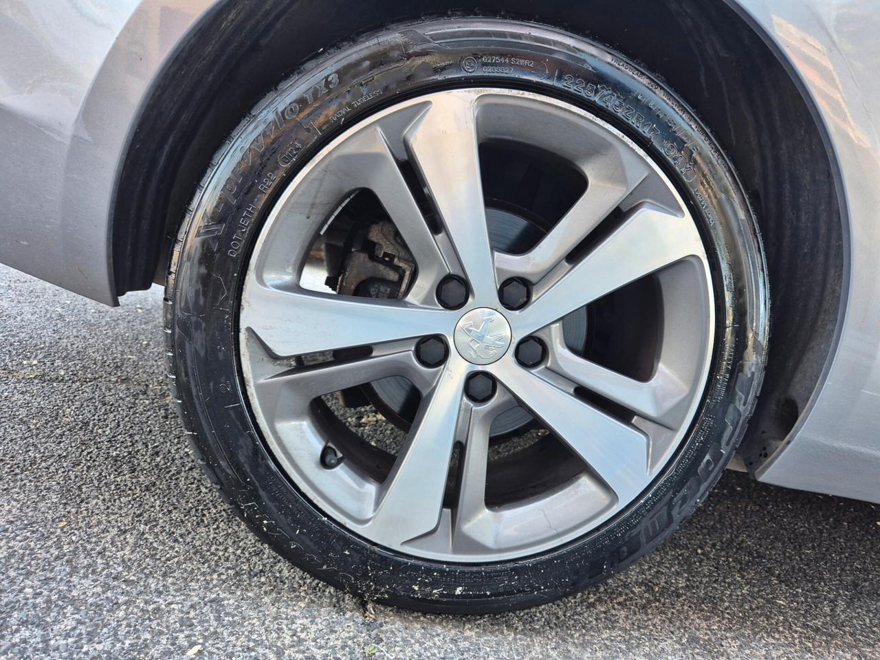 Peugeot 308 1.6 e-HDi 115 CV Stop&Start SW Allure