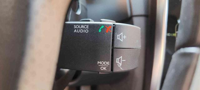 RENAULT Clio TCe 12V 90CV Start&Stop 5 porte Energy Intens