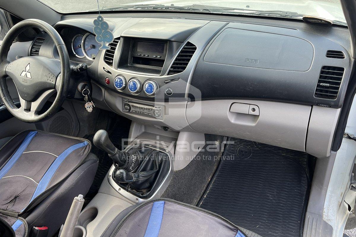 MITSUBISHI L200 2.5 DI-D/178CV DC Intense Plus L.E.