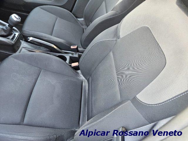 RENAULT Clio TCe 100 CV 5 porte Business