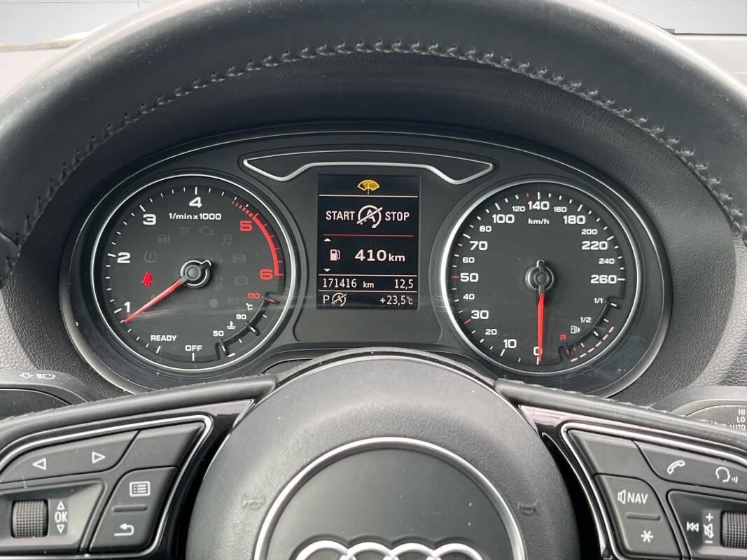 Audi Q2 30 1.6 tdi Business s-tronic my19