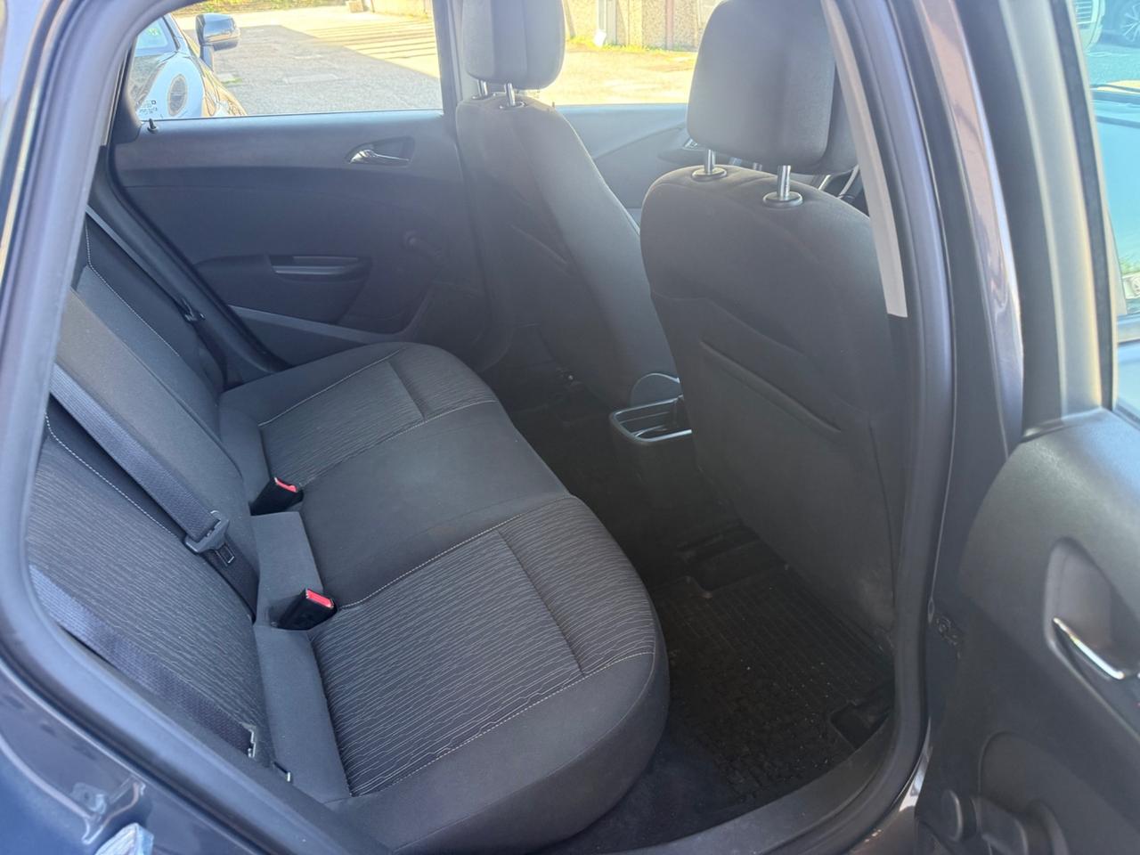 Opel Astra 1.7 CDTI 110CV 5 porte Cosmo