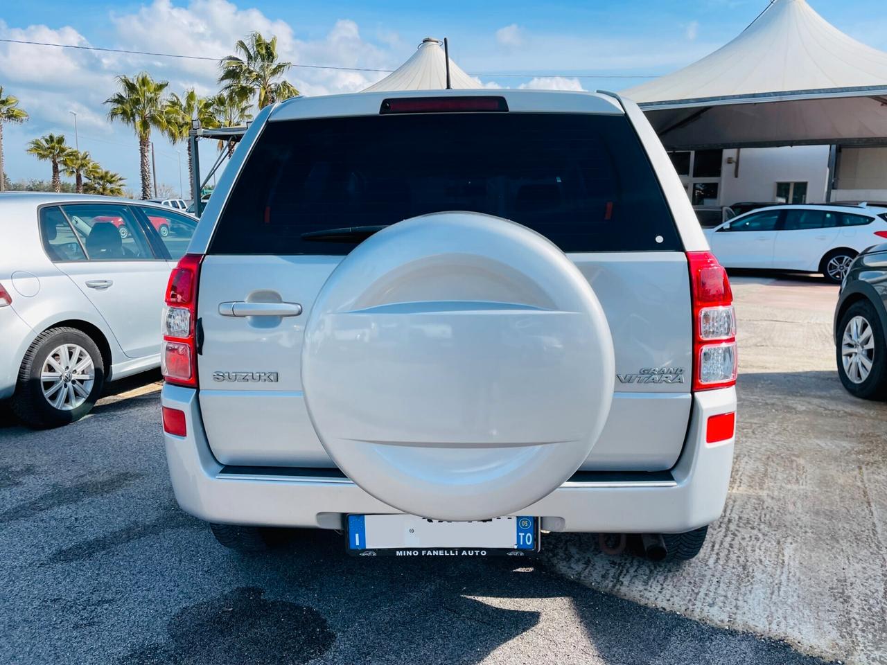Suzuki Grand Vitara 1.9 DDiS 5 porte PER NEOPATENTATI