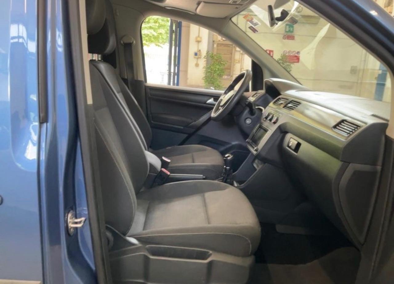 Volkswagen Caddy 2.0 TDI 122 CV 4MOTION Trendline Maxi