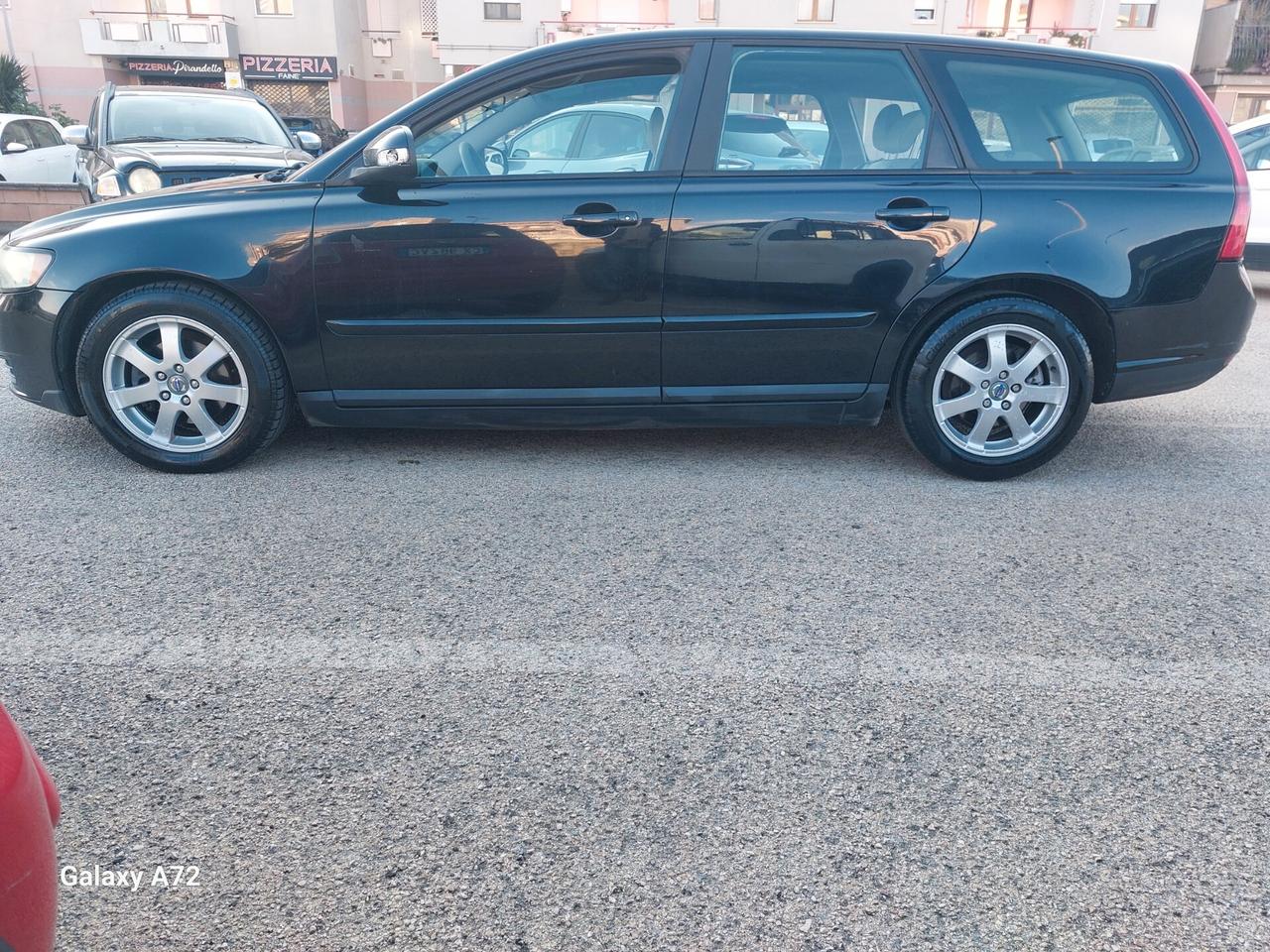 Volvo V50 D2 POLAR