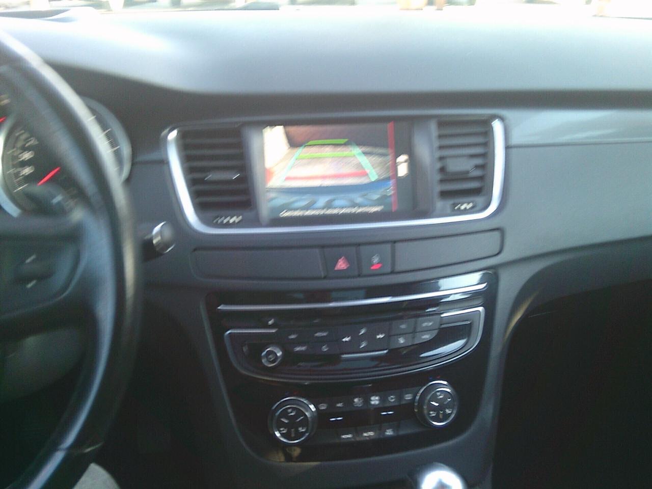 Peugeot 508 BlueHDi 180 EAT6 S&S SW Allure