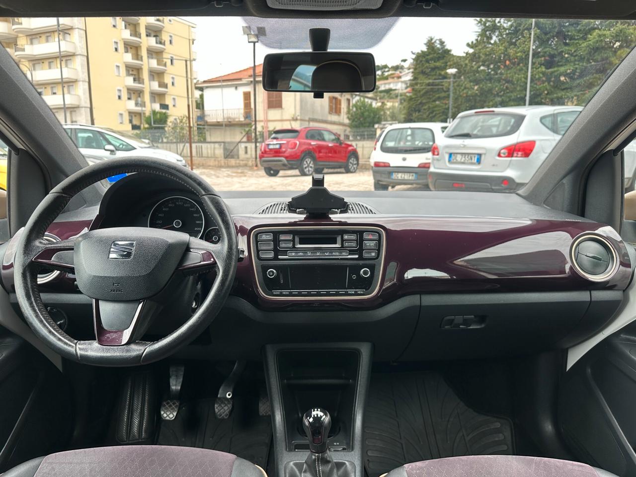 Seat Mii 1.0 68 CV 5 porte by Cosmopolitan Ecofuel