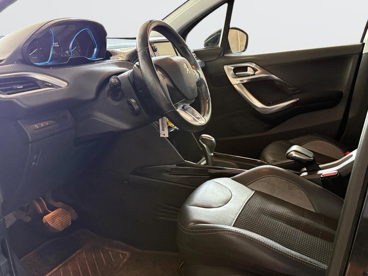 Peugeot 2008*1.2*110CV*AUTOMATICA***