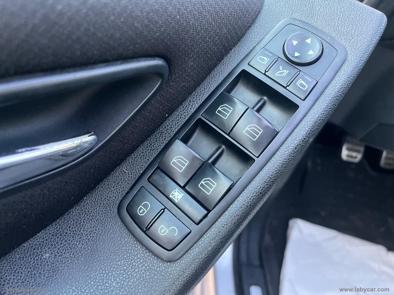 MERCEDES-BENZ B 200 CDI Sport