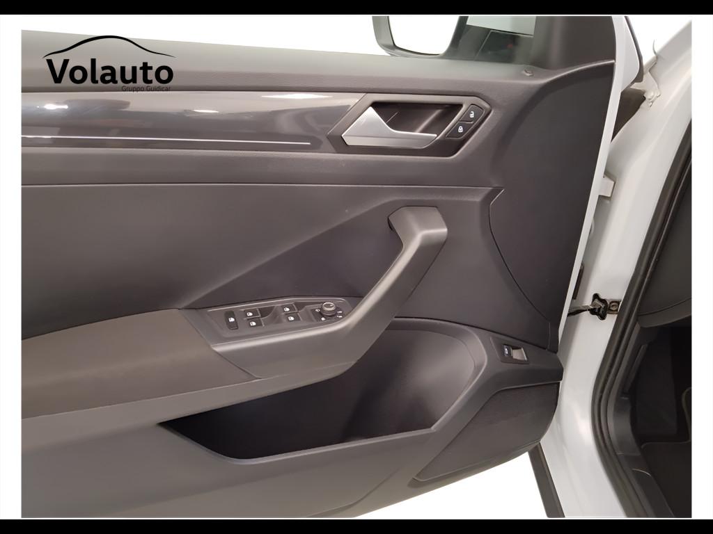 VOLKSWAGEN T-Roc 2017 - T-Roc 1.0 tsi Advanced