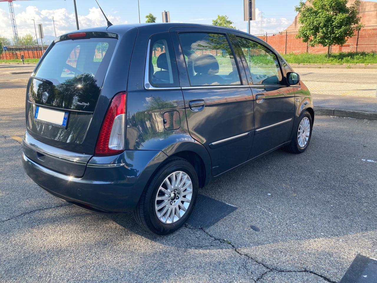 Lancia MUSA 1.3 Multijet 16V 90 CV Oro Plus