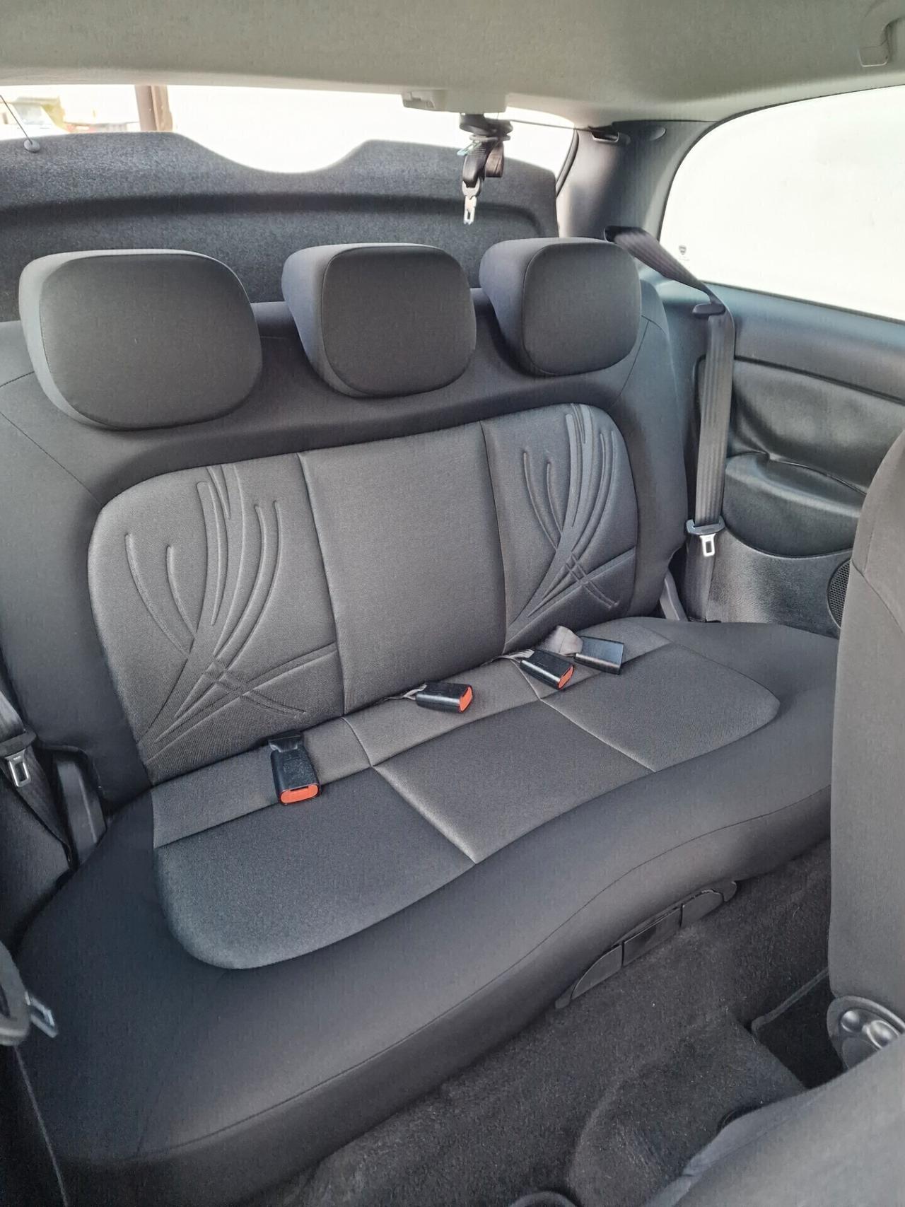 LANCIA YPSILON 1.4 Unyca Ecochic GPL