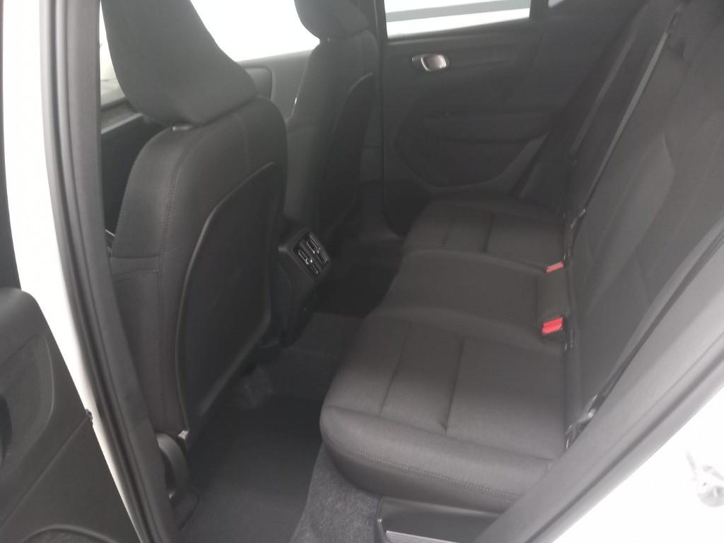 VOLVO XC40 2.0 b3 Essential auto