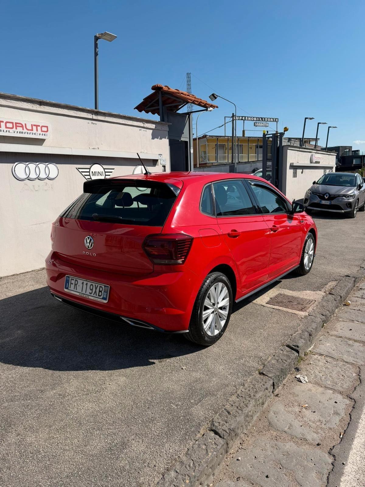 Volkswagen Polo VI 2017 5p 1.0 tsi Highline 95cv dsg