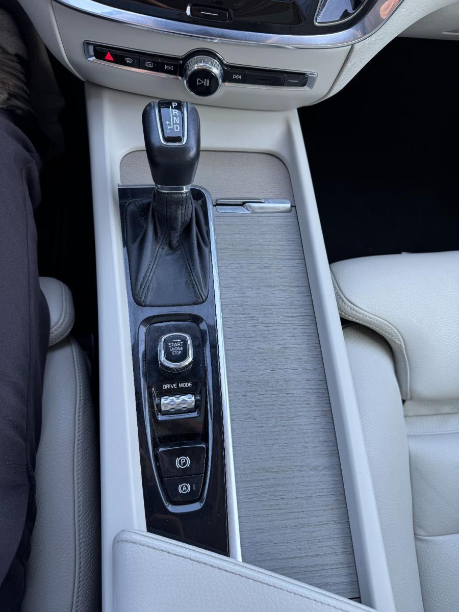 VOLVO - V60 - D3 Geartronic Inscription AUTOCARRO N1