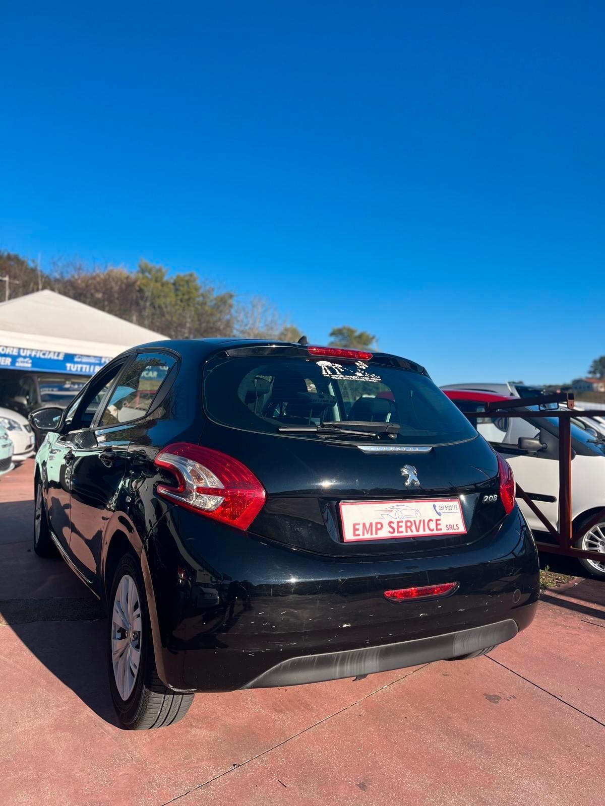 Peugeot 208 1.4 HDi 68 CV 5 porte Allure