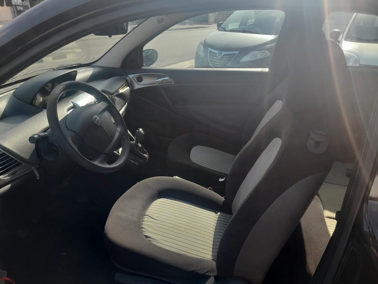 Lancia Ypsilon 1.2cc gpl 12 mesi garanzia-2008