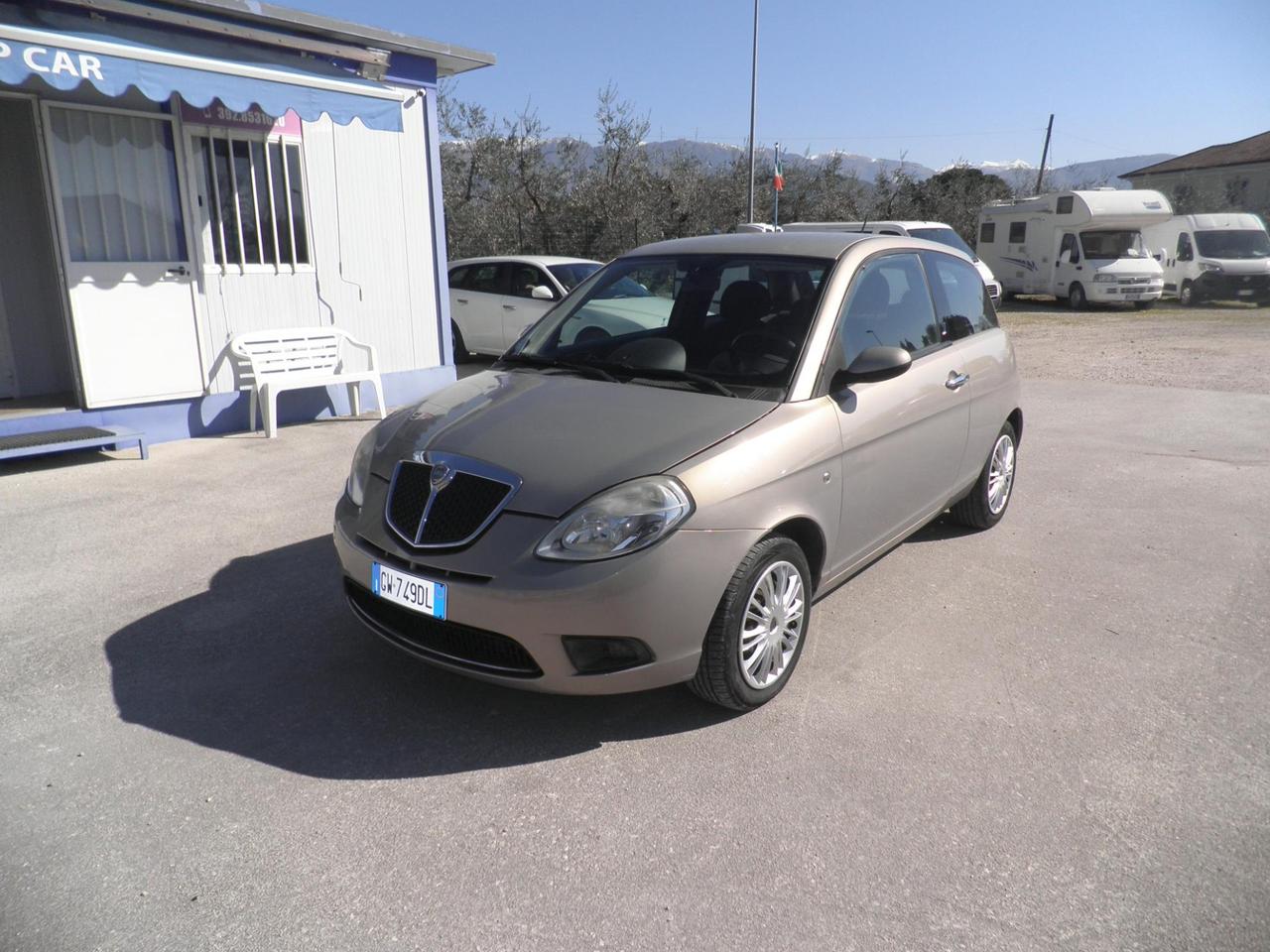 Lancia Ypsilon 3 Porte Ypsilon 1.3 mjt 16v Argento