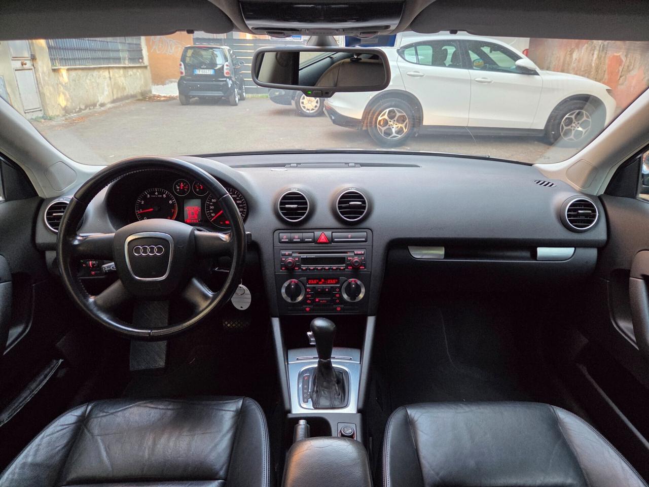 Audi A3 1.6 Ambition 102cv - UNIPRO