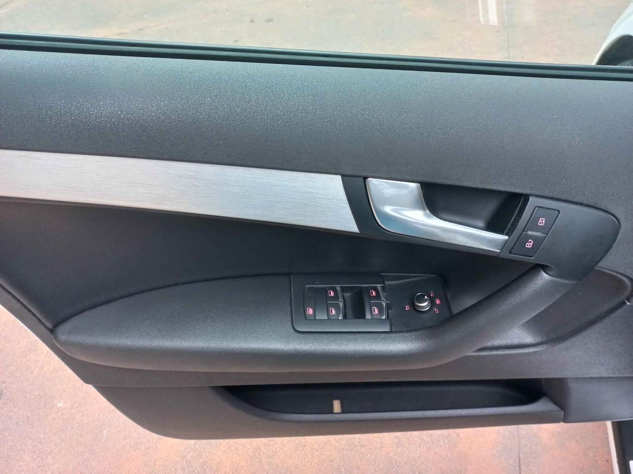 Audi A3 SPB 2.0 TDI 170 CV Allestimento Sline